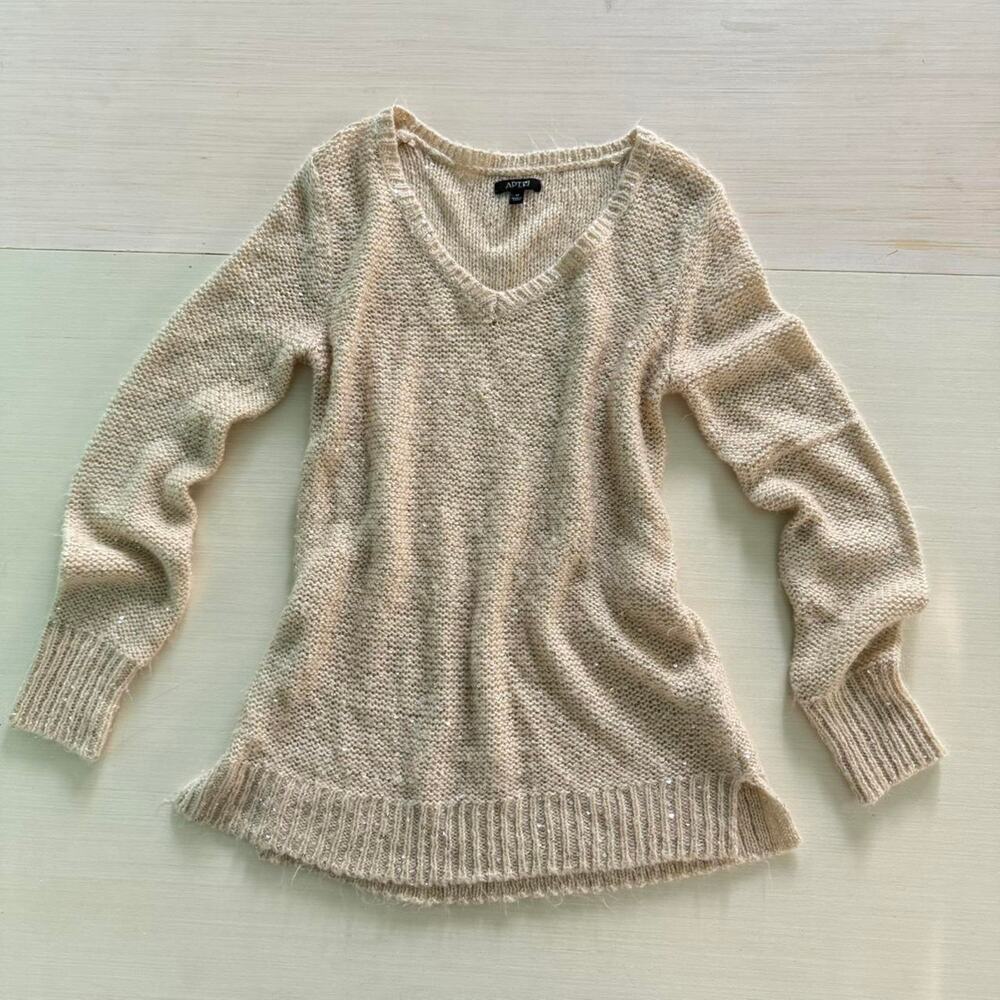 Long sleeve Cream knit sweater with sequin detailing - size medium